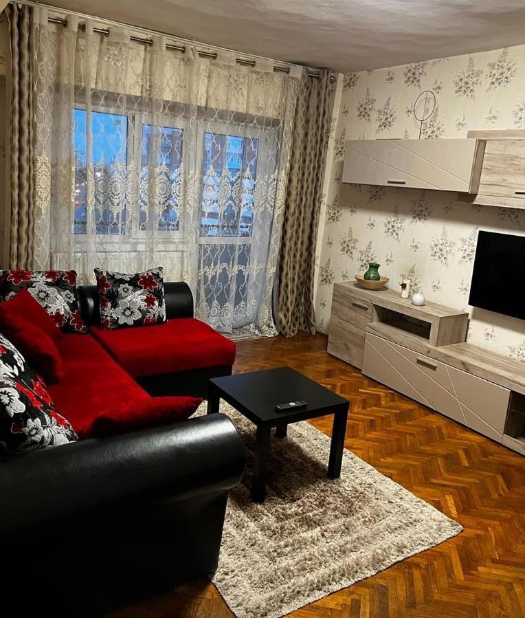 Hellen'S Ultracentral Apartament Buzău Zewnętrze zdjęcie