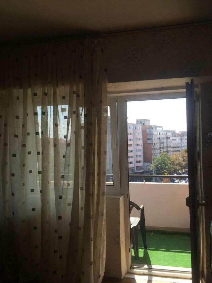 Hellen'S Ultracentral Apartament Buzău Zewnętrze zdjęcie